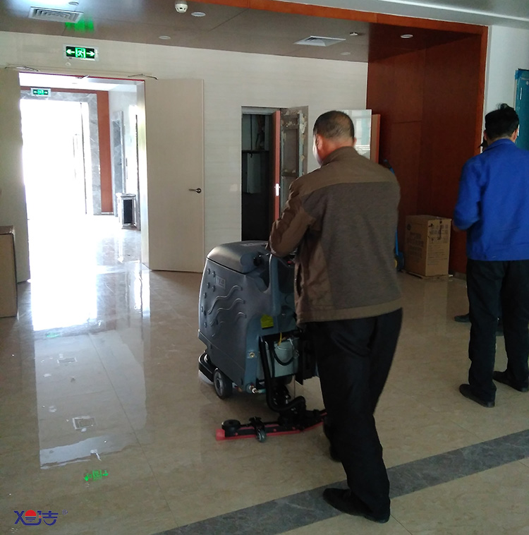 辦公室保潔內(nèi)容和標(biāo)準(zhǔn)，辦公室保潔洗地機(jī)